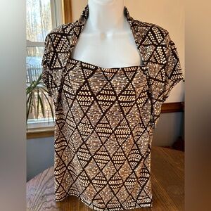 Triangles and dots blouse